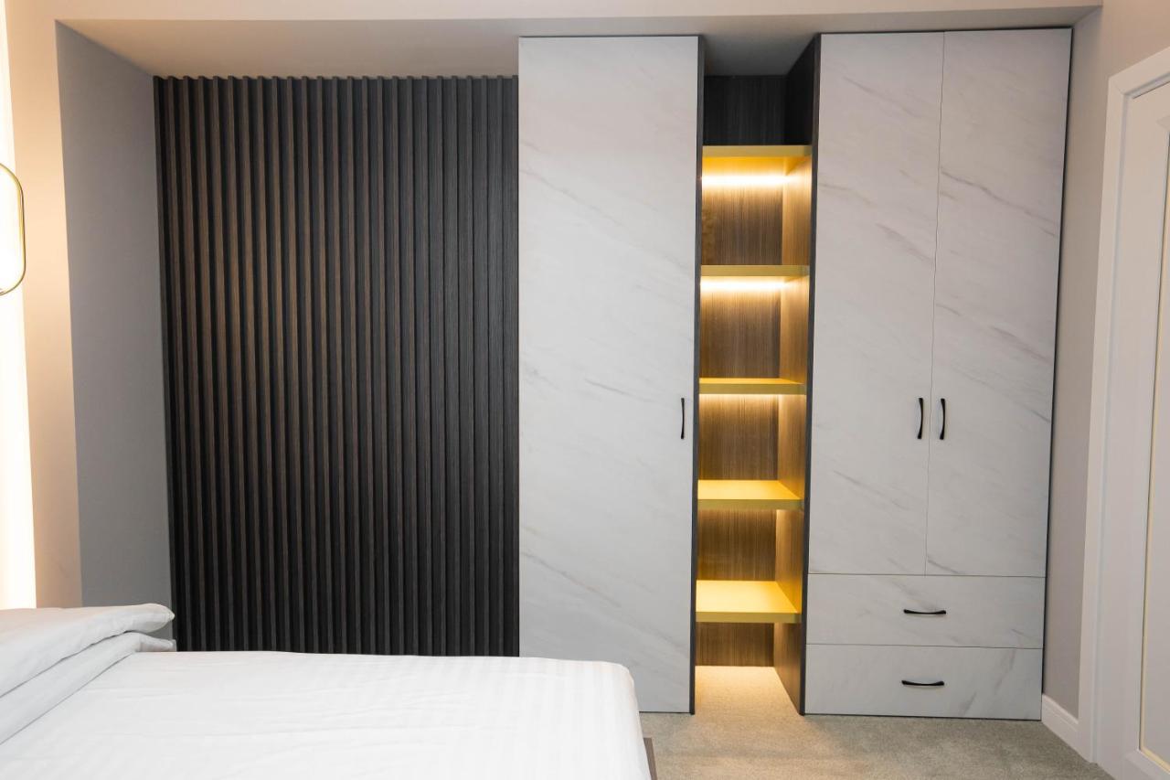 Deluxe Aparthotel Marwell Residence Suceava Exterior foto