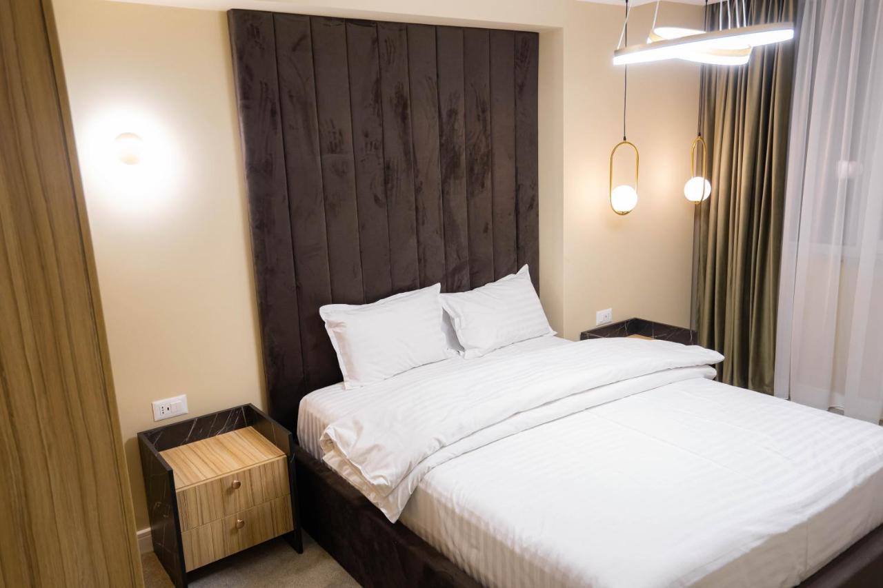 Deluxe Aparthotel Marwell Residence Suceava Exterior foto