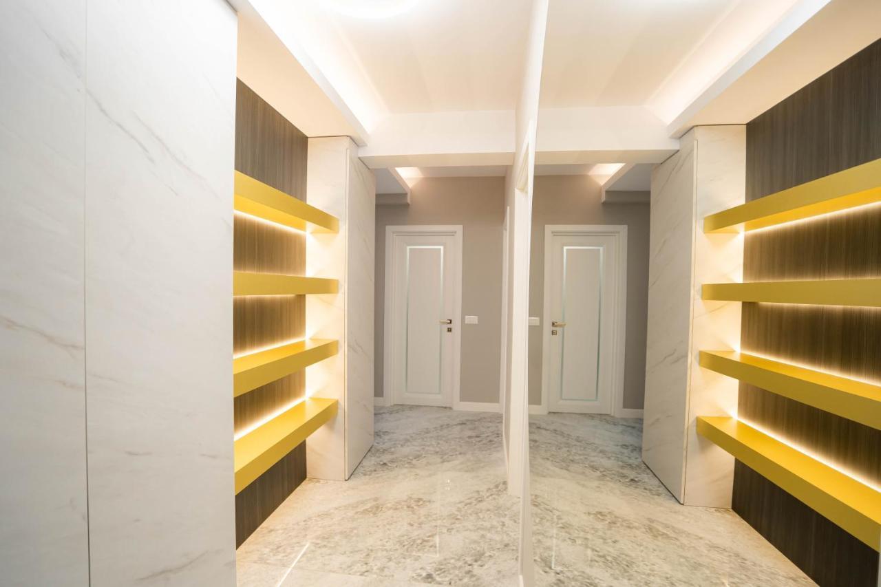 Deluxe Aparthotel Marwell Residence Suceava Exterior foto