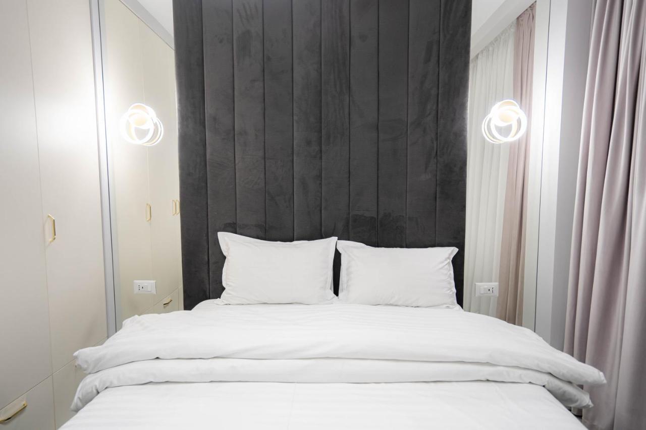 Deluxe Aparthotel Marwell Residence Suceava Exterior foto