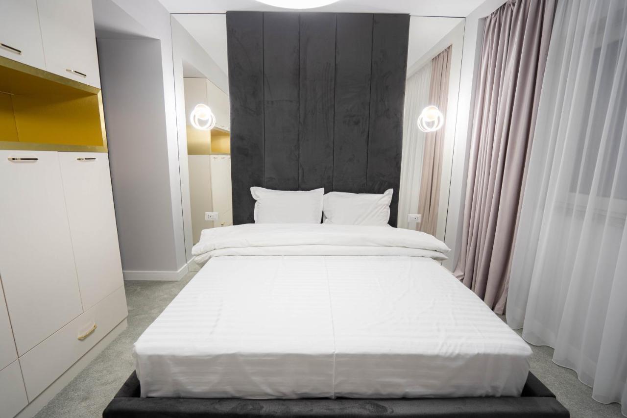 Deluxe Aparthotel Marwell Residence Suceava Exterior foto