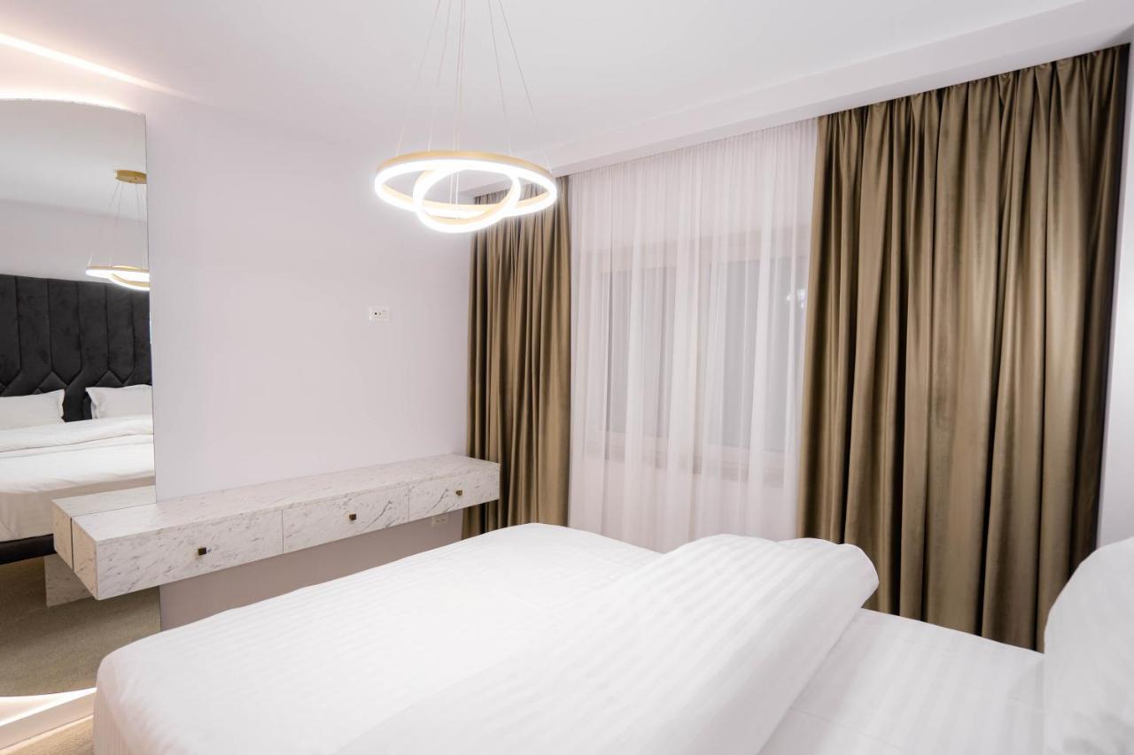Deluxe Aparthotel Marwell Residence Suceava Exterior foto