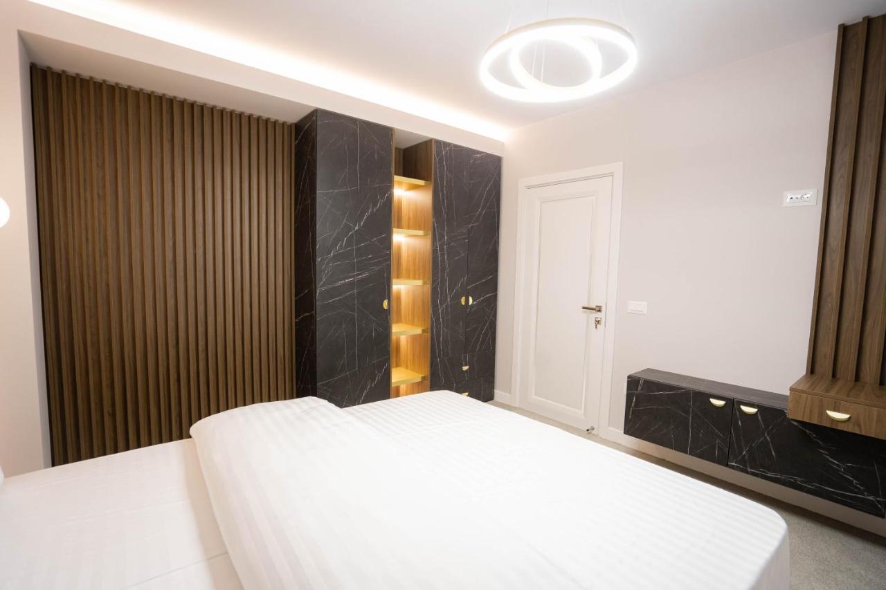 Deluxe Aparthotel Marwell Residence Suceava Exterior foto